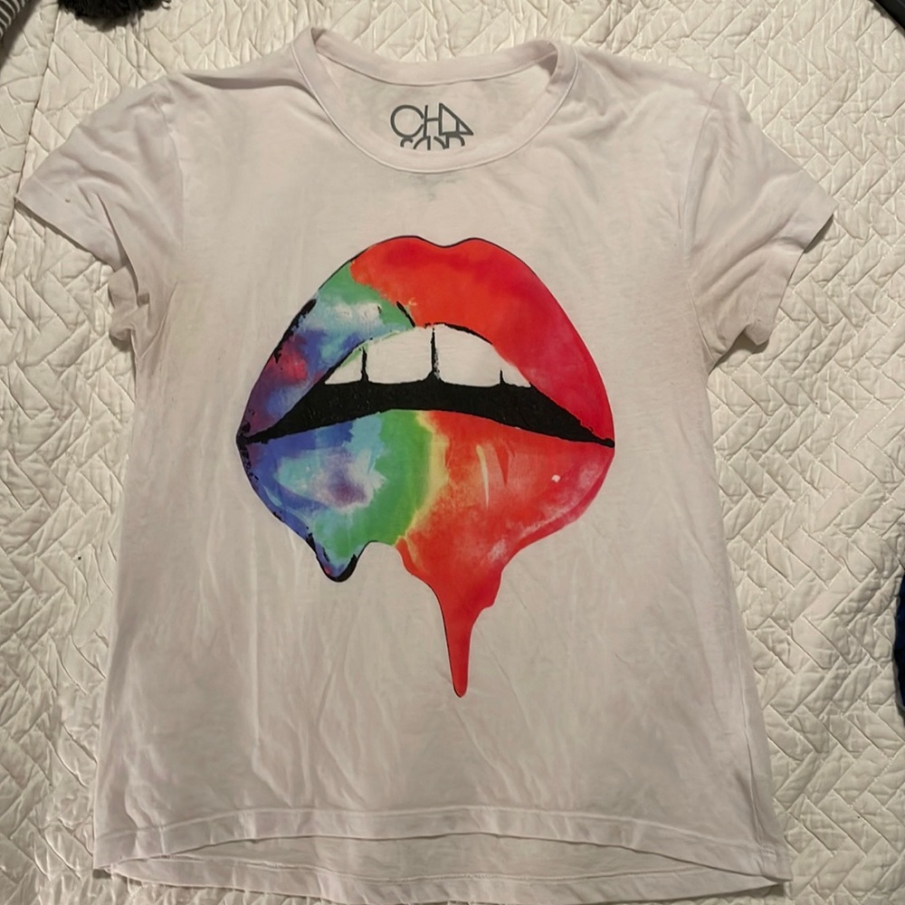Chaser rainbow lips tee